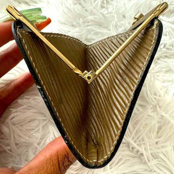 FENDI Zucchino Wallet | FENDI Kisslock | Zucca Coin Wallet | ROMA in ITALY - Picture 2 of 7